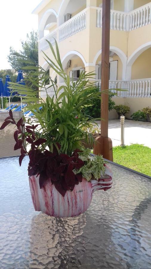 Anastasias House ลากานาส ภายนอก รูปภาพ