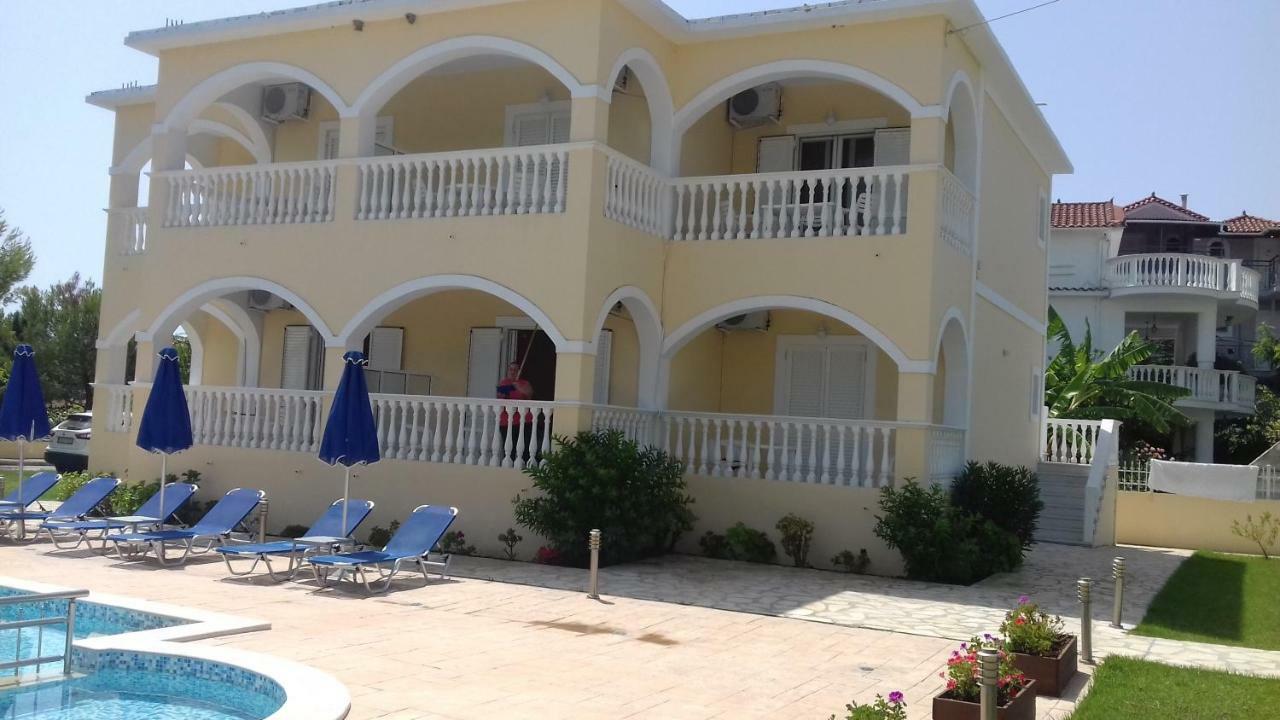 Anastasias House ลากานาส ภายนอก รูปภาพ